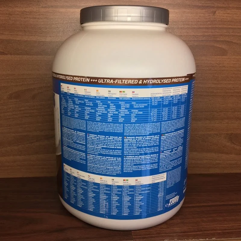 Die Rückseite mit Produktinformationen – Body Attack 100% Whey Protein